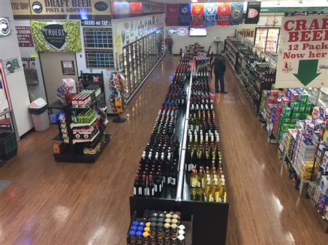 Bottle Shop in Richmond, Hawkesbury .